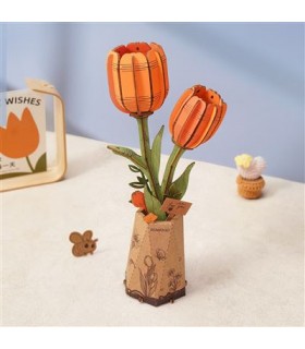 Orange Tulip Ref: TW081