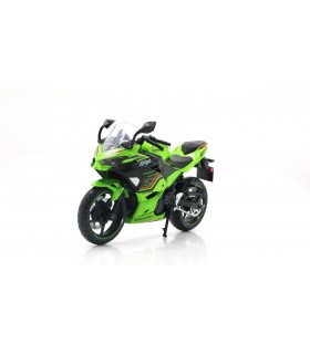 Kawasaki Ninja 400  1:12 Verde D00429